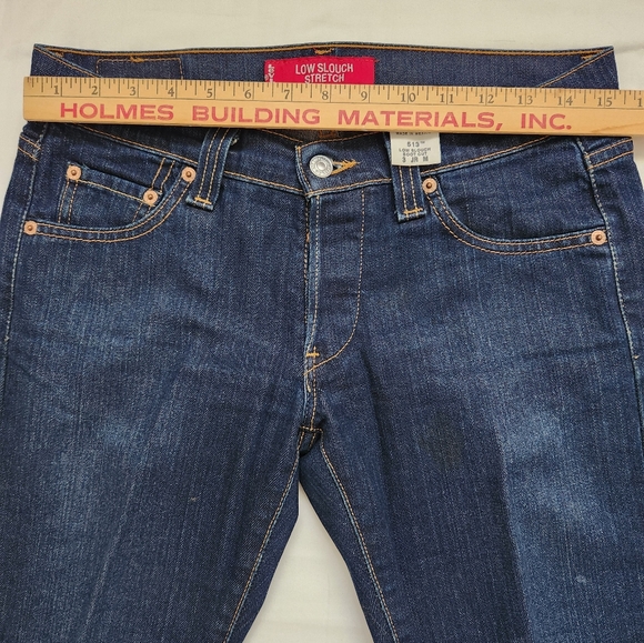 Vintage Levi Strauss & Co. 513 Low Slouch Stretch Ladies Bootcut/ Flare Jeans - Picture 3 of 9